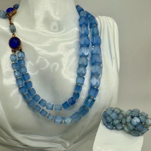 Vintage Elegant Blue Glass Beaded Double Strand Necklace & Earrings - Picture 6 of 17